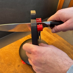 Messer steckt im F. Dick 9009200