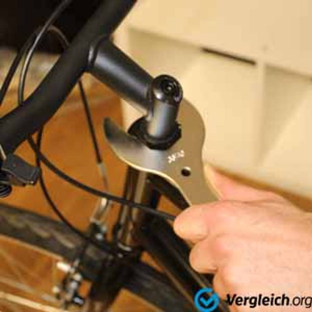 fahrrad-werkzeugkoffer-steuersatzschluessel