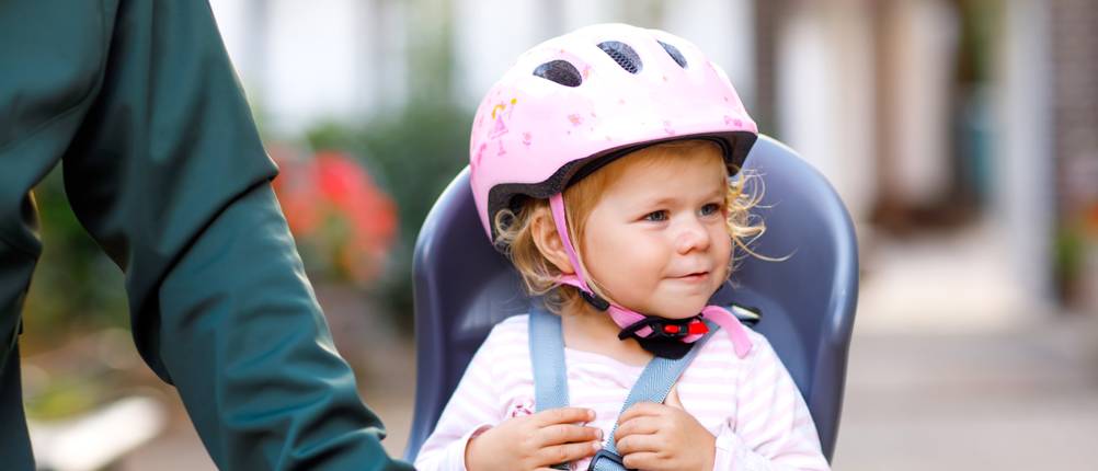 Fahrradhelm-Baby-Test