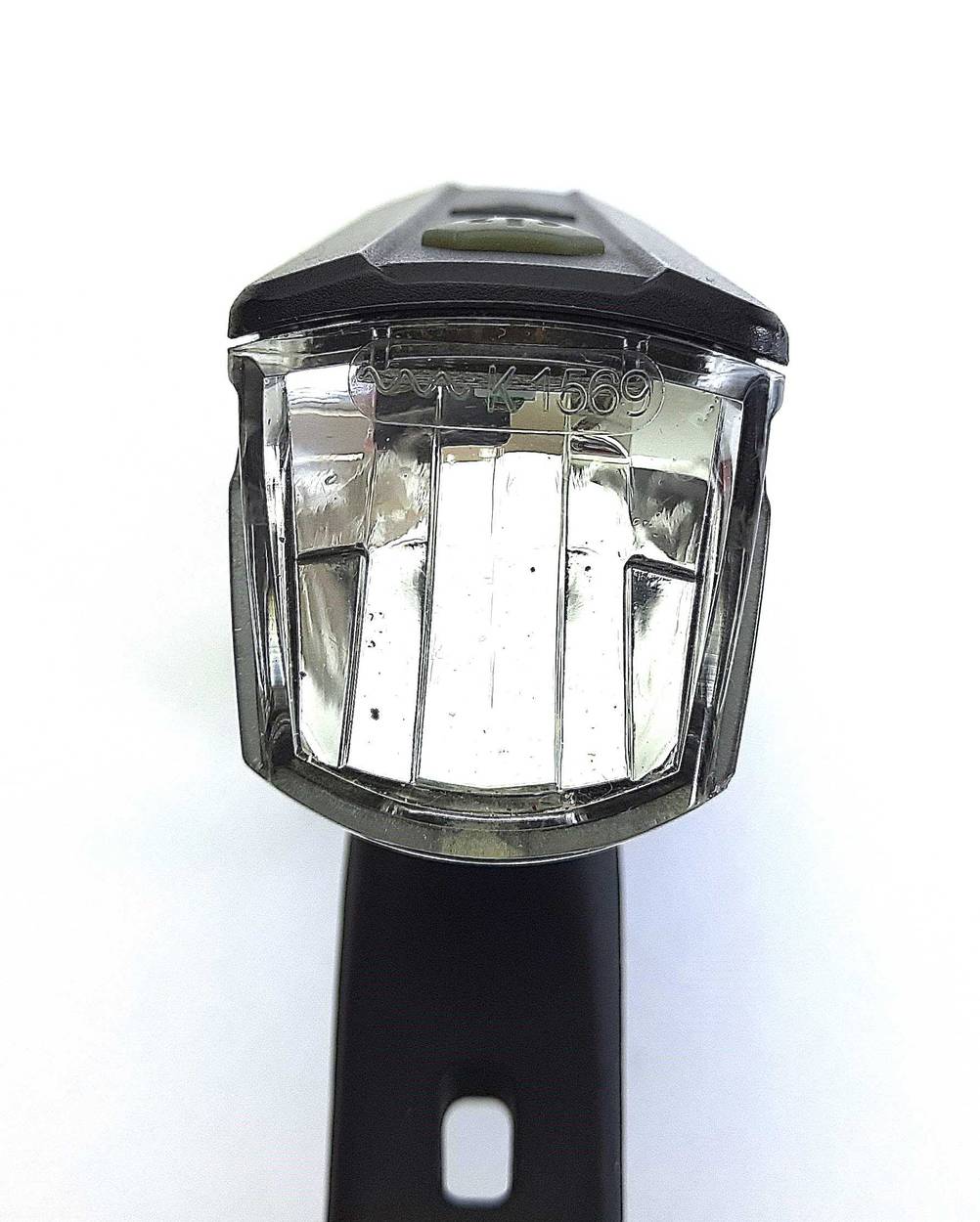 Getestet: Die Fahrradlampe Batterie von vorne.