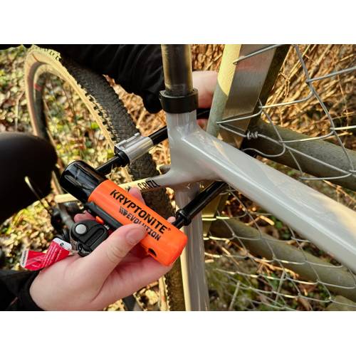 fahrradhelm mit visier ABUS HUD-Y Ace Citybike Fahrradhelm mit Visier fr Erwachsene