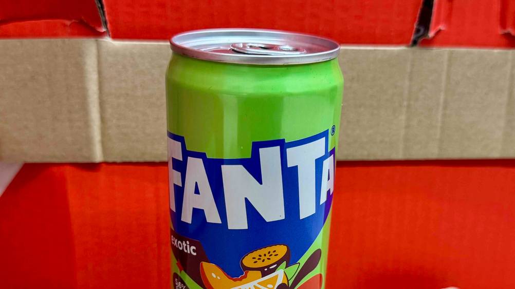 Fanta getestet: Nahaufnahme des Logos auf der Dose.