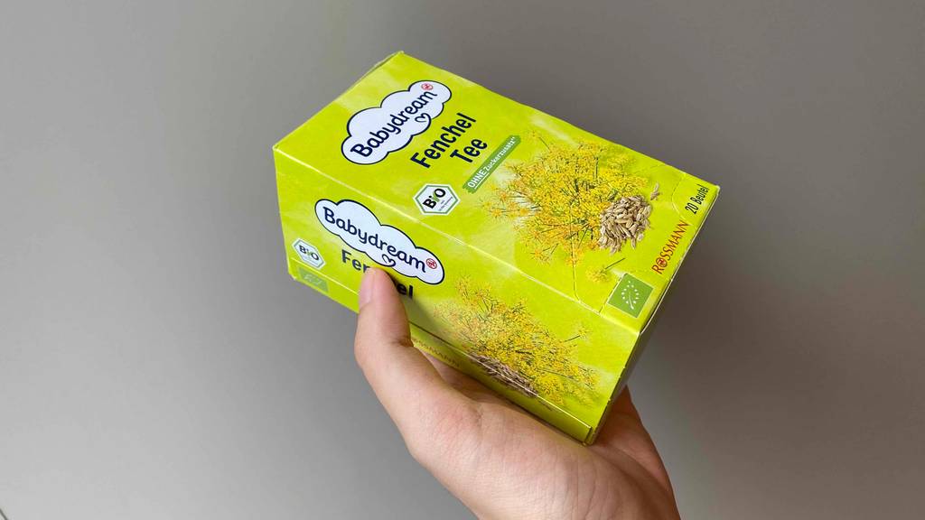 Fencheltee getestet: Verpackung in der Hand