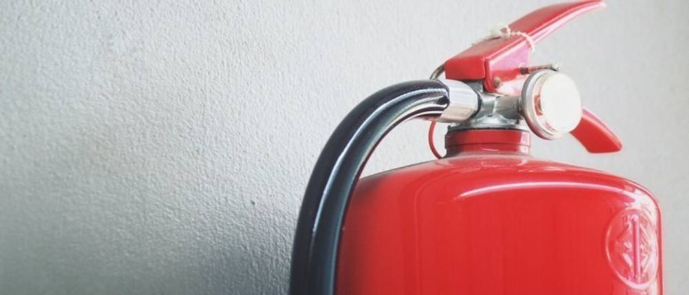 feuerloescher-fuer-auto