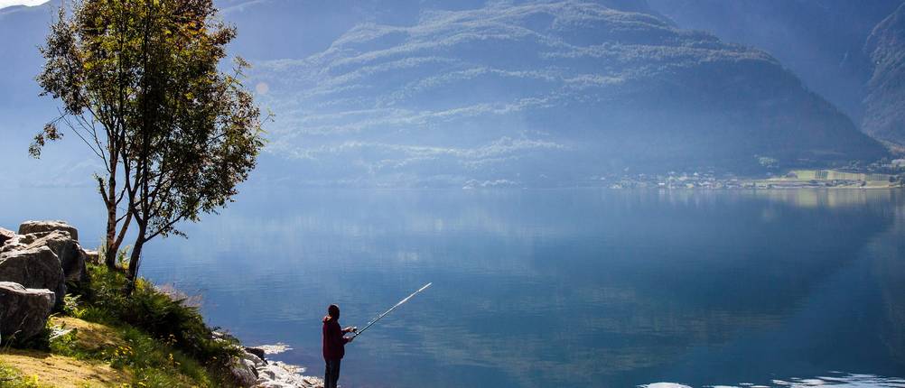 Fischfinder-Test: Ein Angler in Norwegen.