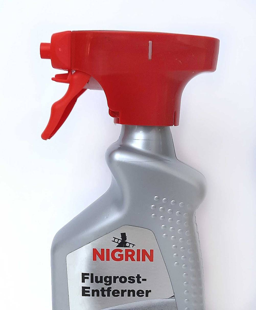 Seitenansicht des Sprühkopfes des getesteten Flugrostentferners.