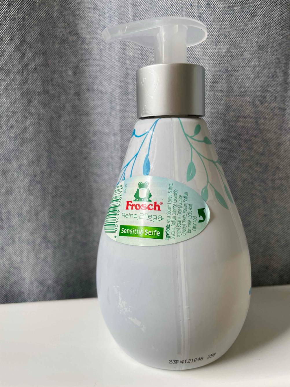 Vollansicht der Frosch Sensitiv-Flüssigseife