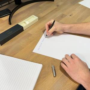 Schreiben mit dem Parker-Füller.