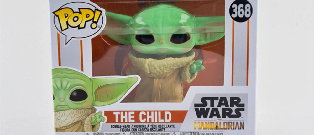 Funko Pop Star Wars im Test: Die Figur 368 The Child von der Mandalorian Serie.