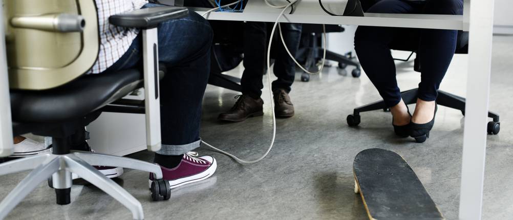 Fußstütze-Büro-Test für Beinentlastung