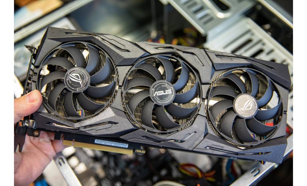 Detailansicht einer getesteten GeForce RTX Grafikkarte