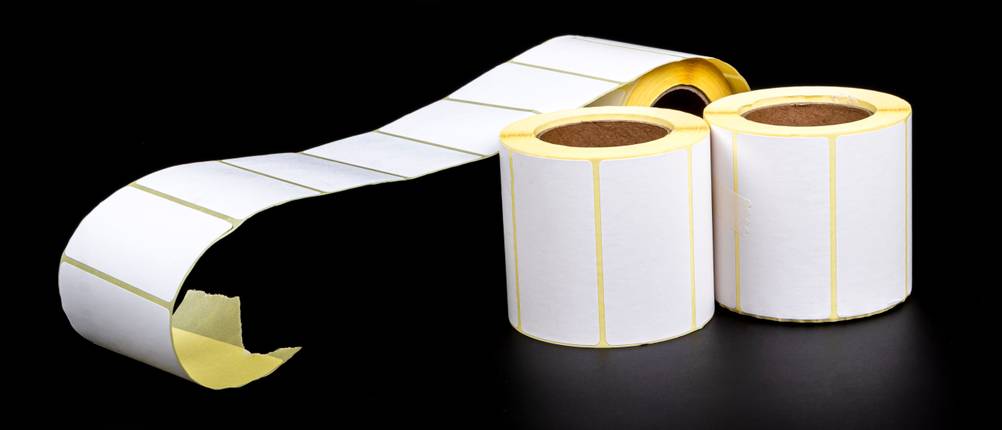 Gefrieretiketten-Test: drei Rollen mit weißen Klebeetiketten