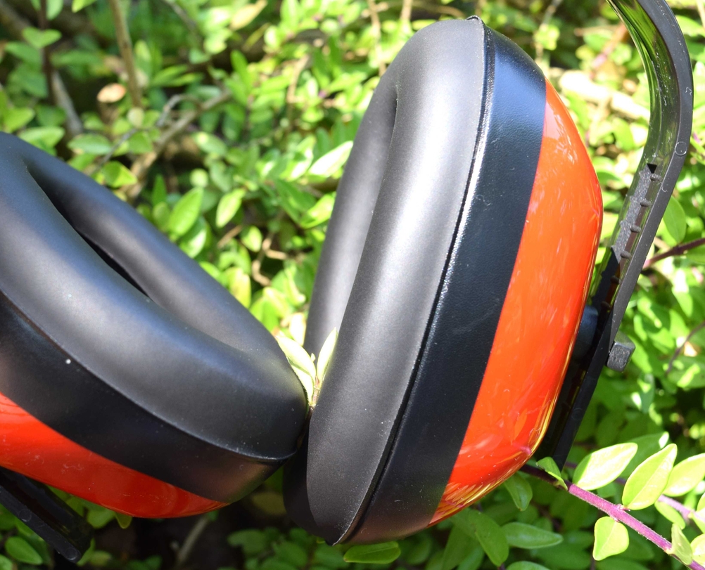 Seitenansicht der Hörer des SBS-Gehörschutzes.