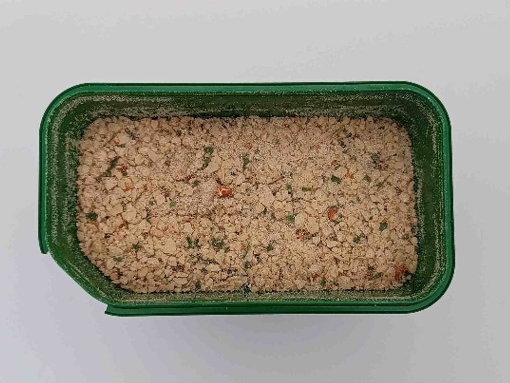 Eine Packung der getesteten Gemüsebrühe ohne Deckel von oben.
