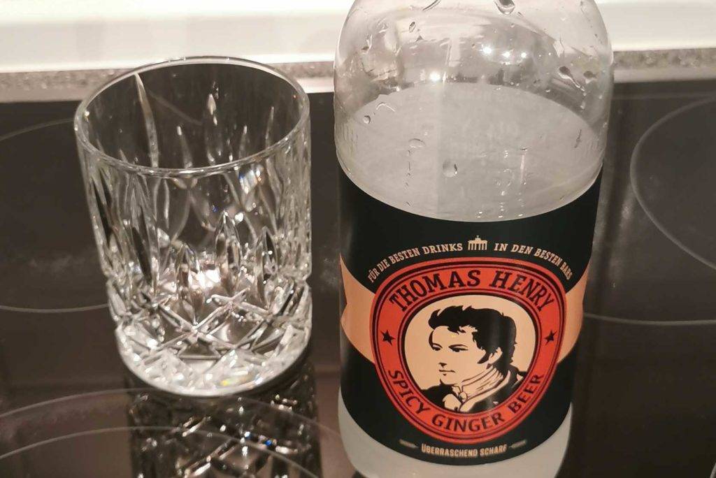 ginger-beer mit Glas