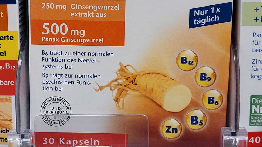 Ginseng-Kapseln getestet: Nahaufnahme der Vorderseite mit Infografik und Mengenangaben.