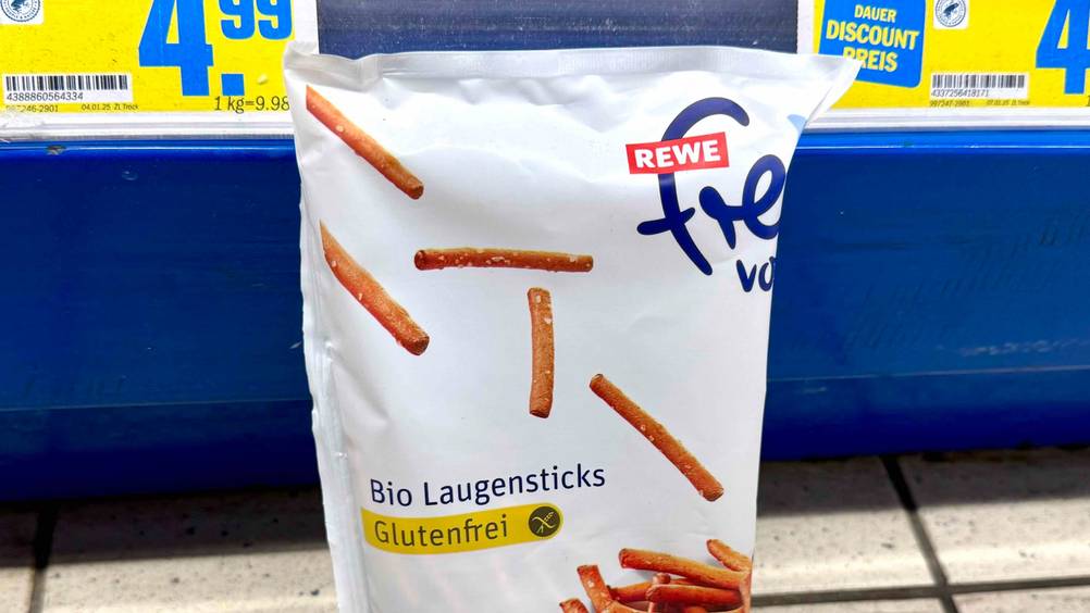 Glutenfreie Snacks getestet: Nahaufnahme der Verapckung mit Logo und Artikelbezeichnung.
