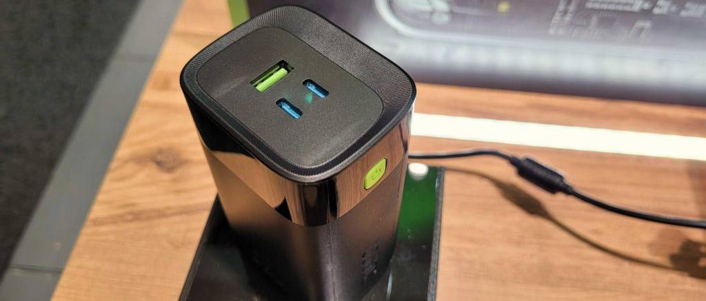 Die getestete Powerbank ist von oben zu sehen.