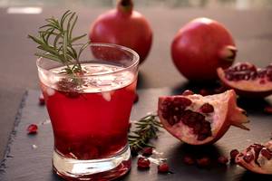 Granatapfelsaft ist meist frei von jeglichen Zusätzen.