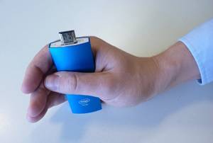 HDMI-Stick-PCs sind klein und handlich und finden überall einen Aufbewahrungsplatz.