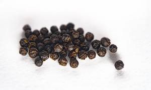 piperin in grüner tee kapseln