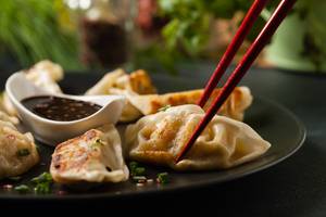 Gyoza mit Sojasoße