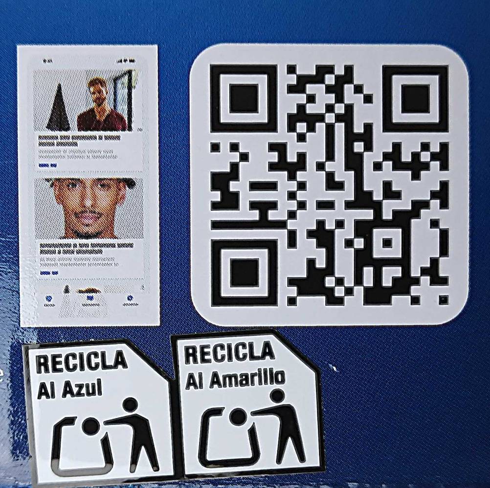 Haarschneidemaschine mit Kabel im Test: Nahaufnahme des QR-Codes auf der Verpackung.