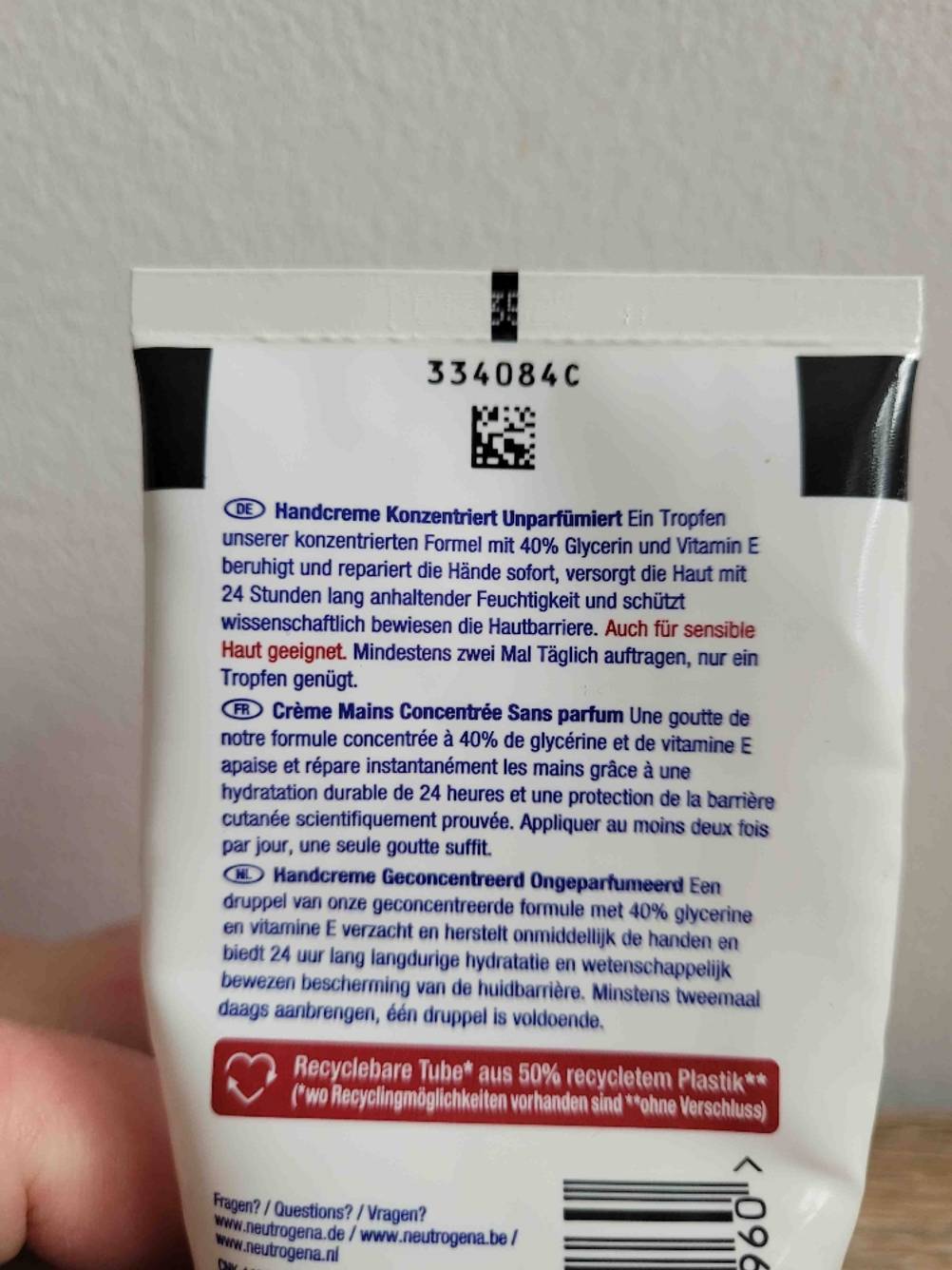 Rückseite einer Tube Handcreme