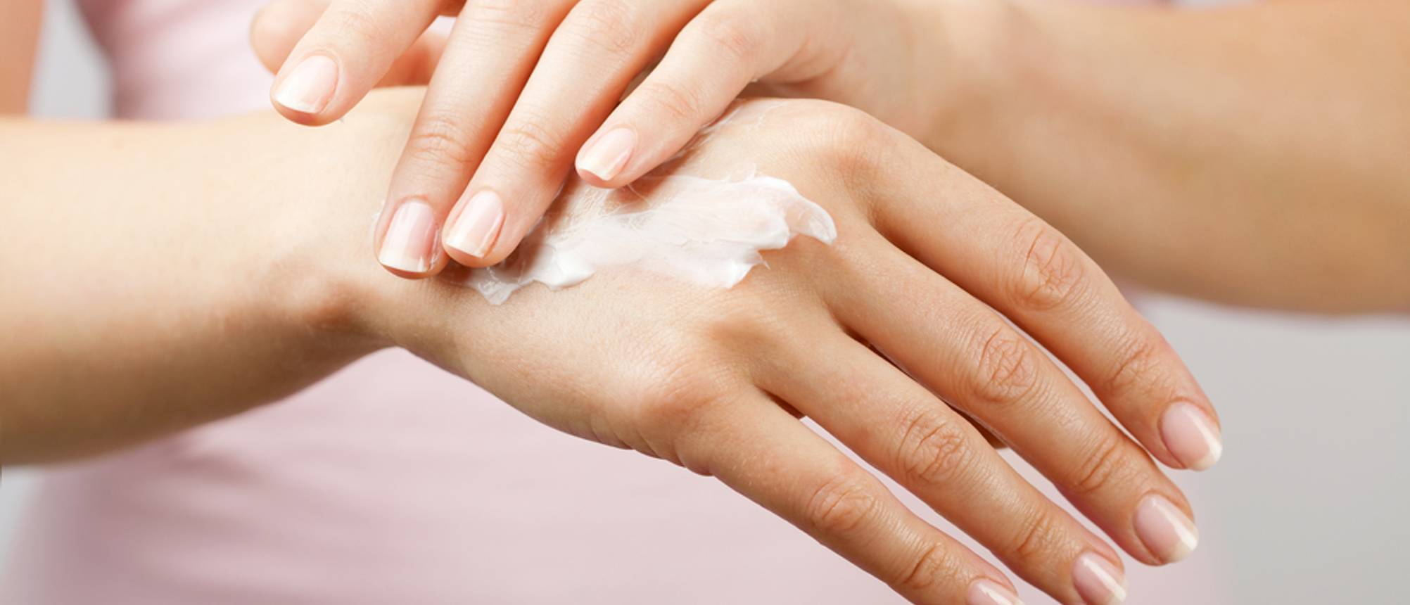 Verwunderlich Handcreme Fur Sehr Trockene Rissige Hande Stiftung Warentest Fotos