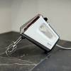Handmixer-Test: Der Krups 3 Mix 9000 steht auf einer grauen Arbeitsfläche.