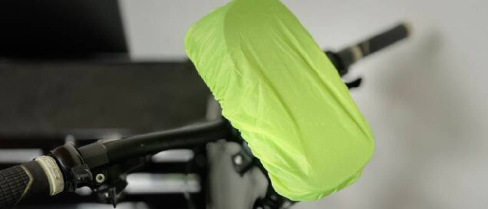 Die Handyhalterung von Lemego mit Schutzhülle.