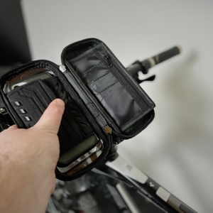 Die Innenseite der Handyhalterung von Lemego.