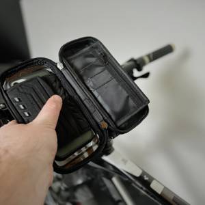 Die Innenseite der Handyhalterung von Lemego.