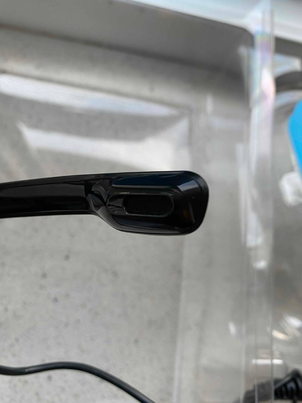 Mikrofon von einem getestetem Headset für das Büro.