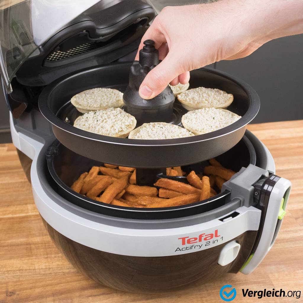 Eine Tefal-Heißluftfritteuse mit zwei Zubereitungsbereichen wird getestet.