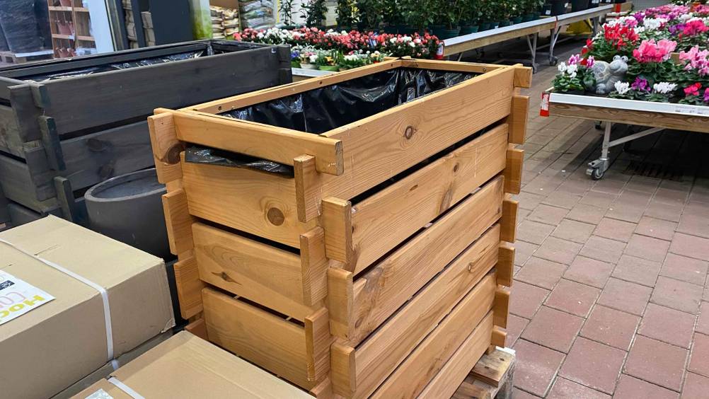 Hochbeet-Holz-Test: Blick auf das gesamte Hochbeet.