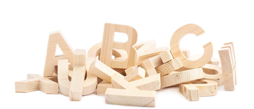 Holzbuchstaben-Test