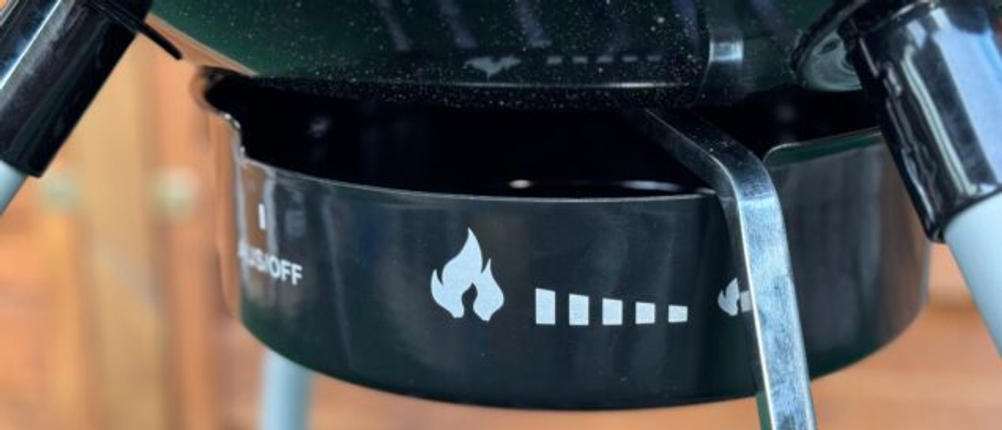 Ascheschale des getesteten Holzkohlegrills von Rösle.