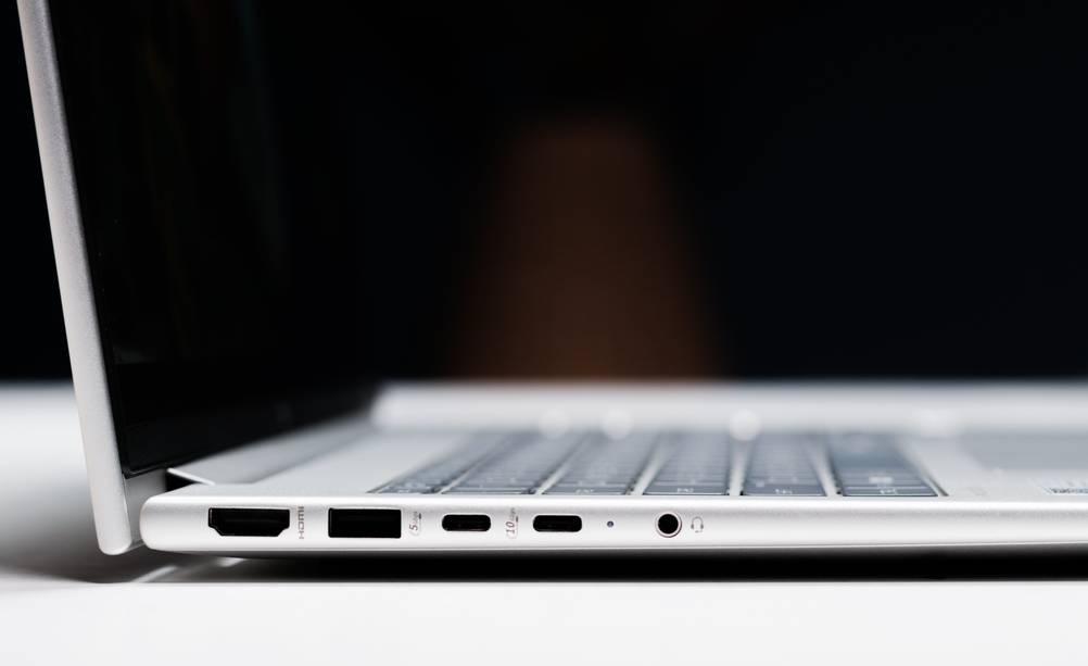 Ein HP-Omnibook in der Detail-Ansicht.