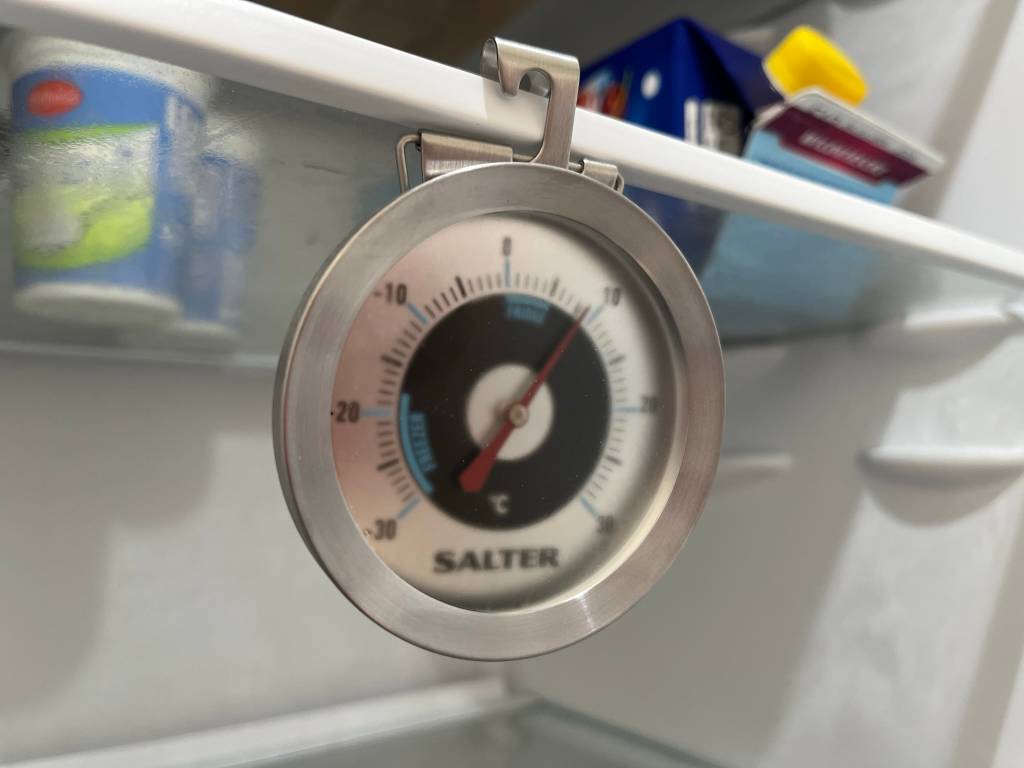 Im Test: Das Salterthermometer mit Hängebefestigung.