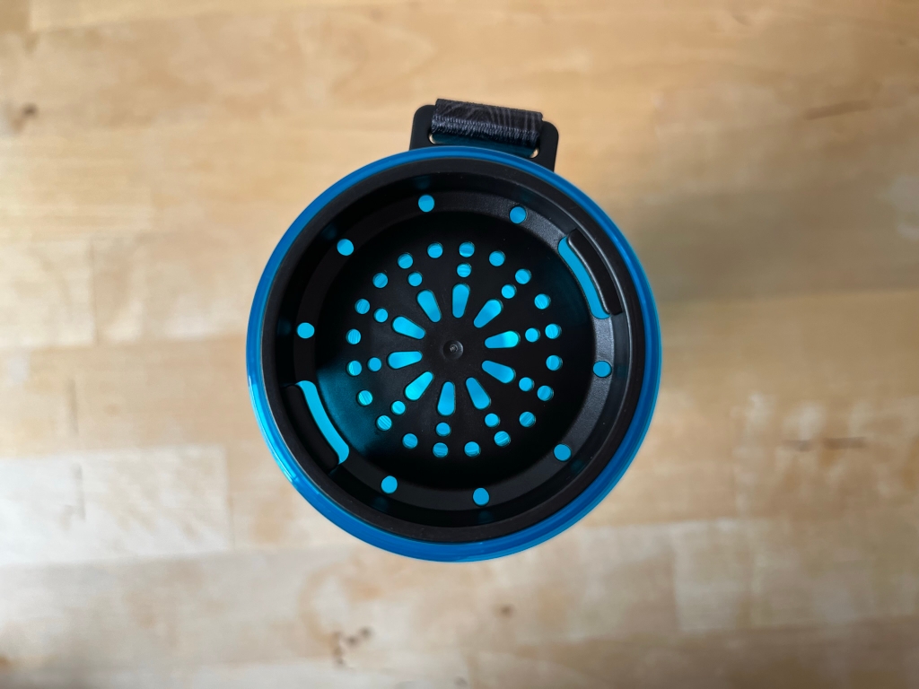 Trinkflasche-für-kohlensäurehaltige-Getränke: 720-Degree Flasche von oben. 