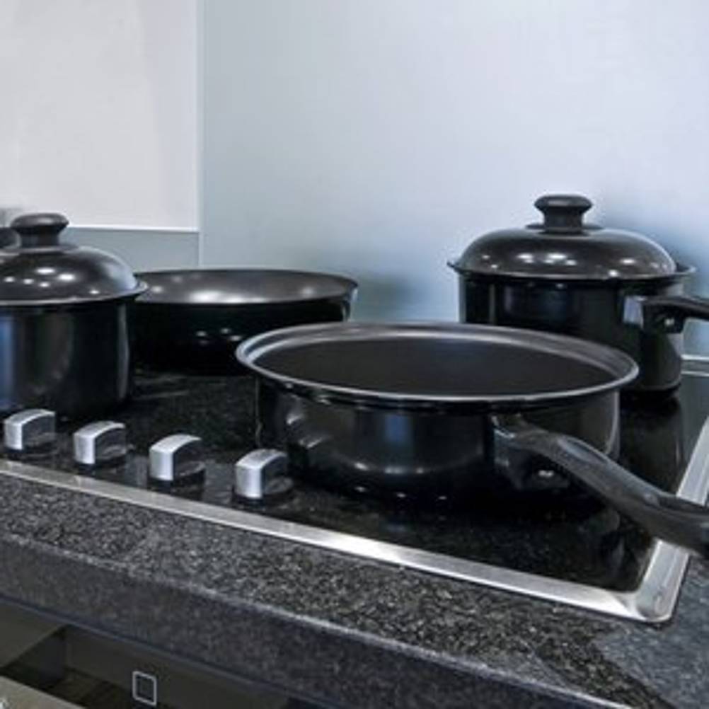 induktion-adapterplatte-griffe
