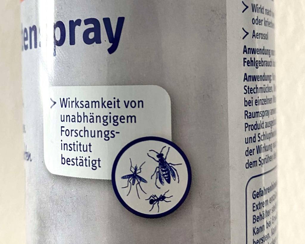 Ein getestetes Insektenspray befindet sich in einer 400-ml Spraydose. 