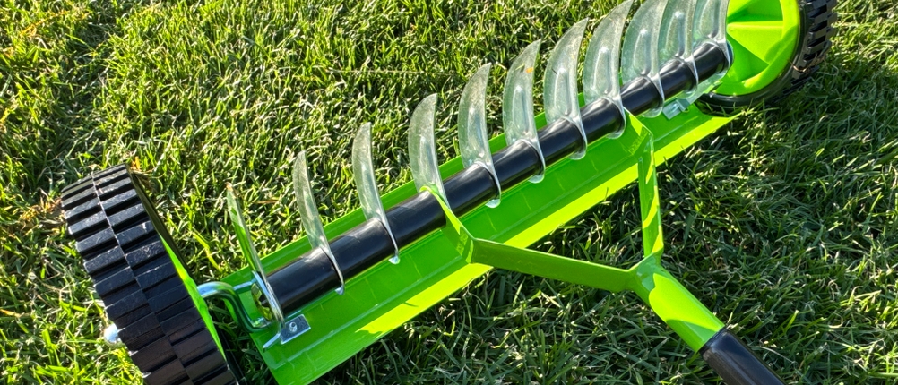 Die Messer des Kadax K11289 in Nahaufnahme.