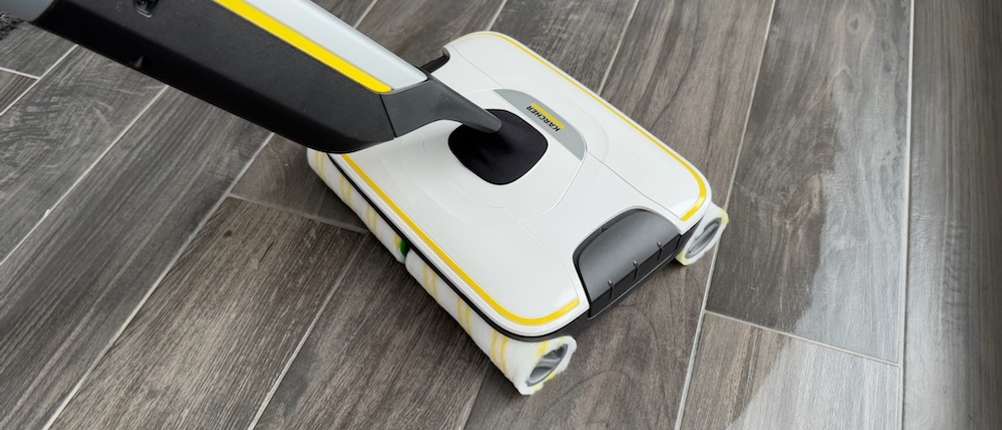 Fliesenboden nass wischen mit dem Kärcher FC 7