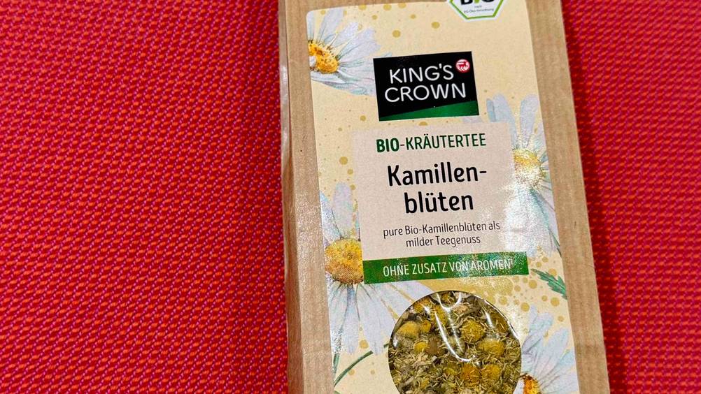 Kamillenblüten getestet: Nahaufnahme des Labels auf der Verpackung.