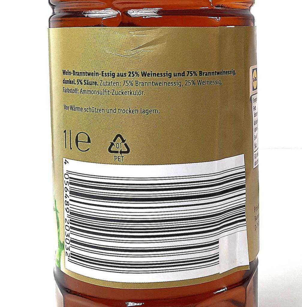 Getestet: Weinessig, Detailansicht des Produktetiketts auf der Flasche.