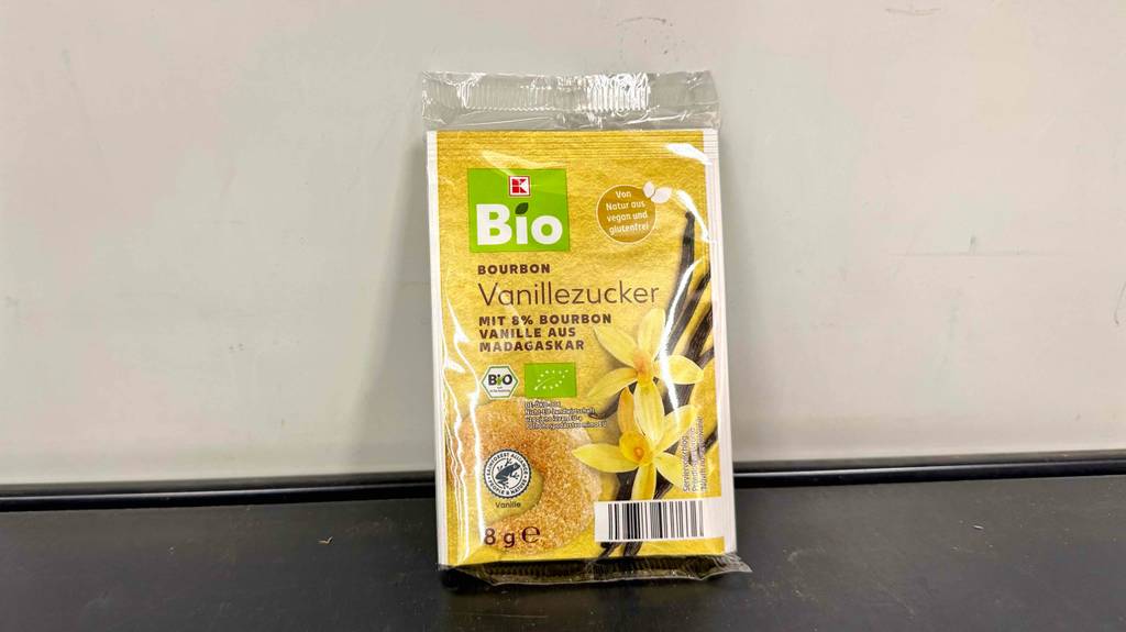 In einer 8-g-Packung befinden sich der getestete Vanillezucker der Marke Kaufland.