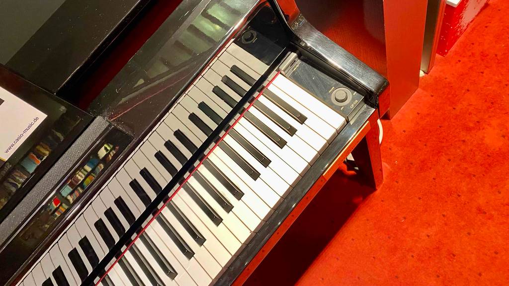 Ein Keyboard mit 88 Tasten im Test: Ein Digital-Piano mit Anschlagdynamik.