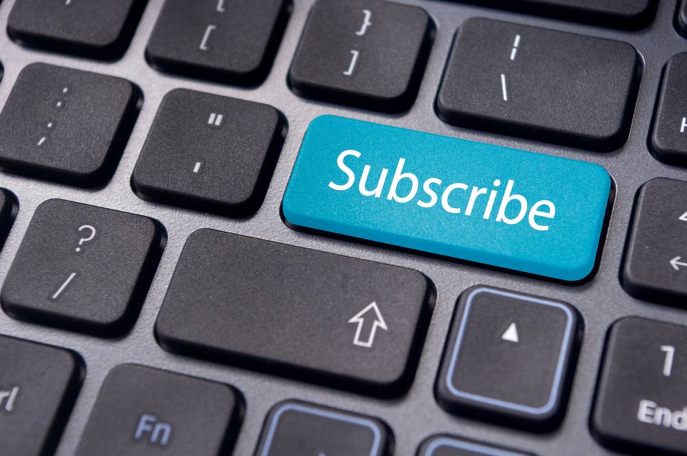 Newsletter-Software im Test: Keyboard mit einer Subscribe-Taste.